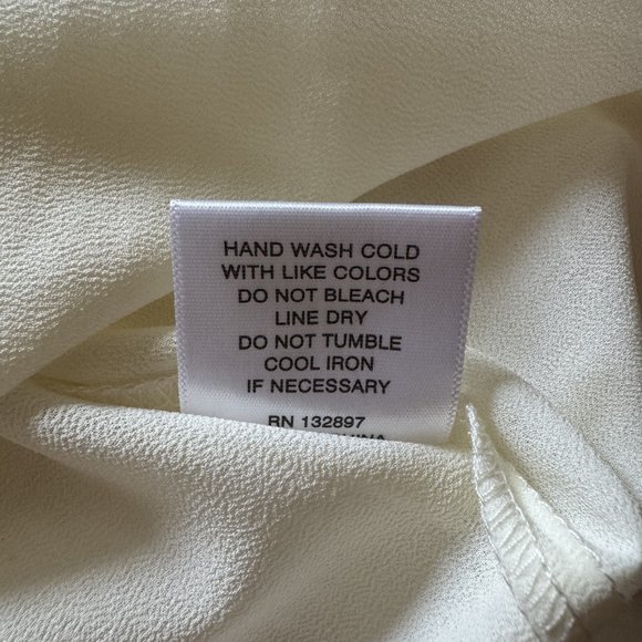 Rose & Olive Cream Chiffon Sheer Blouse Loose Fit Large L NEW - Picture 3 of 5